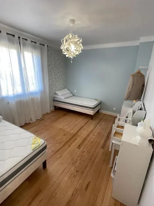Maison De La Serenite Montauban Holiday home