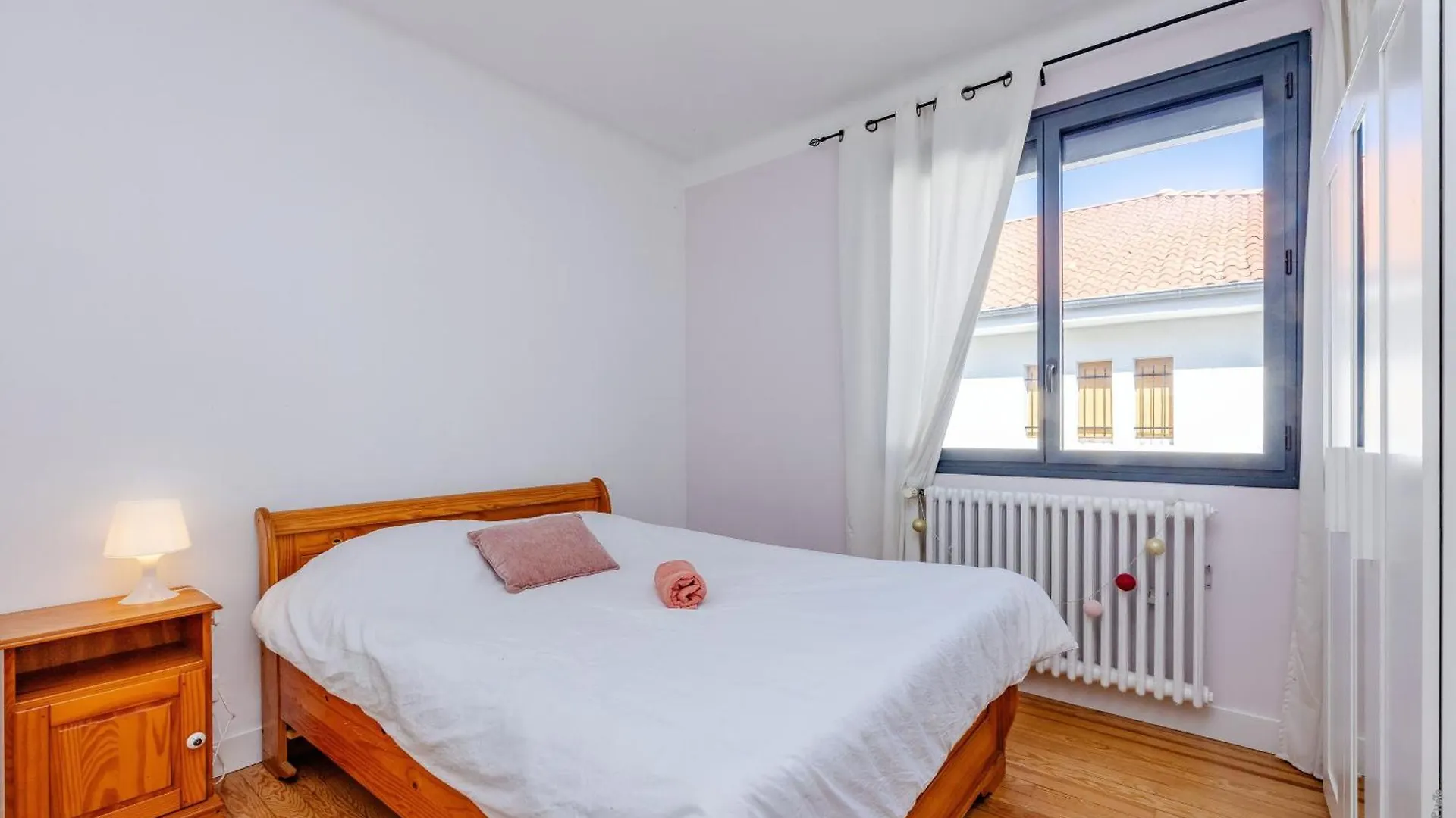 Maison De Ville Tout Confort 10 Personnes Avec Piscine Montauban Feriehus