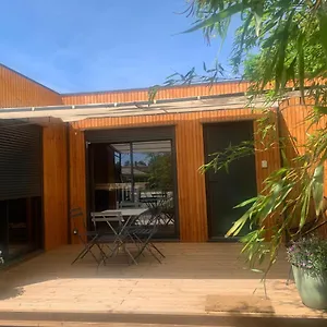 Chalet Contemporain Dans Son écrin De Verdure, Montauban